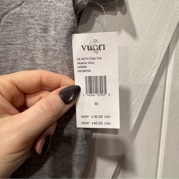 VUORI ACTV Club Tee 2.0 Heather Gray ~ Size M - Picture 3 of 9